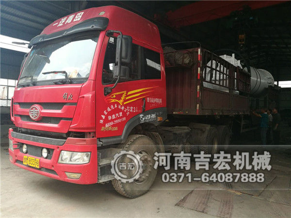 2.1&times;7米石英砂球磨機(jī)發(fā)往湖北