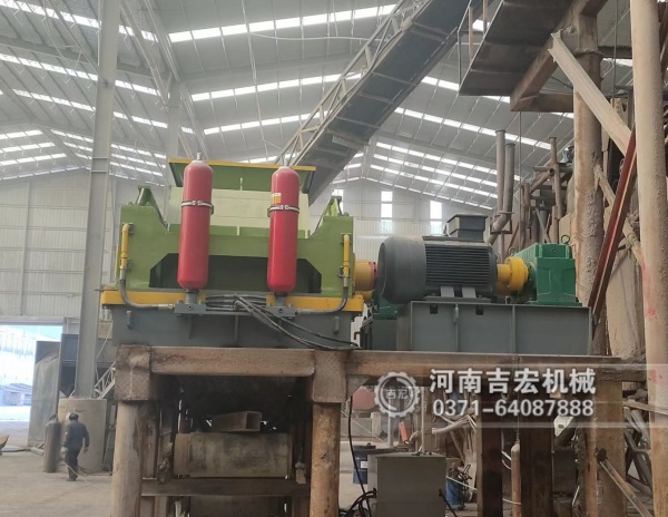 粒度精準控制：金尾礦對輥破碎機如何實現高效回收的“關鍵一步”！