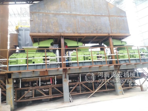 石頭‘搓’成沙？揭秘對(duì)輥機(jī)如何用‘溫柔’的力量實(shí)現(xiàn)高效破碎”！